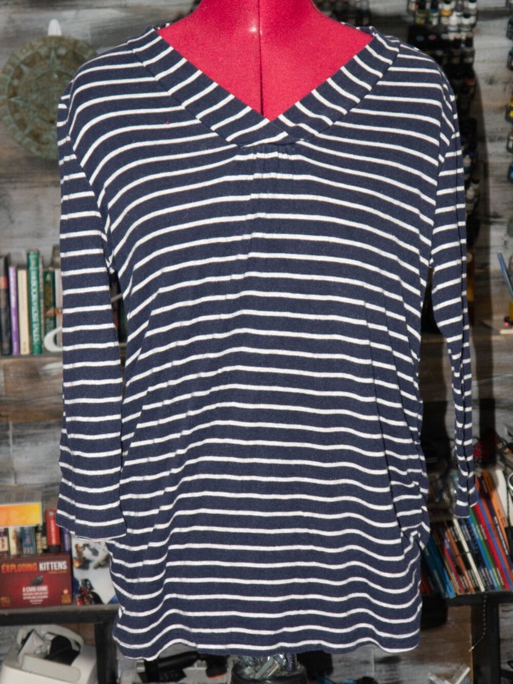 Oh Baby by Motherhood Maternity Striped V Neck Top Large Navy White